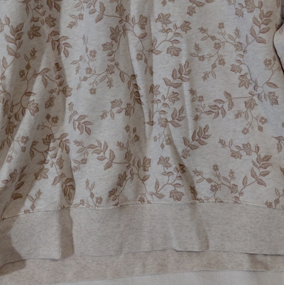 Old Navy Beige Floral Sweatshirt - Picture 8 of 8